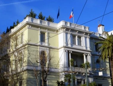 Αντίδραση της γαλλικής πρεσβείας για το e-mail: «Το περιεχόμενο αφορά μεγάλο σεισμό»… λένε τώρα
